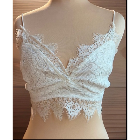 PrettyLittleThing Tops - PrettyLittleThing White Lace Bralette Crop Top Tie Back Eyelash Trim USA 4 UK 8